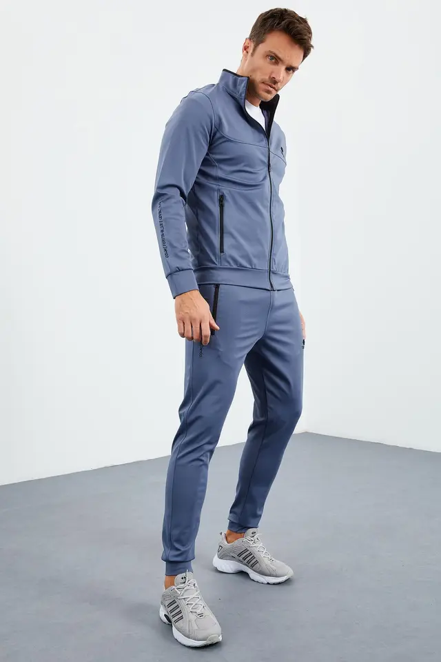 TOMMY Men's Scuba Knit Sweatshirt And Pants Set