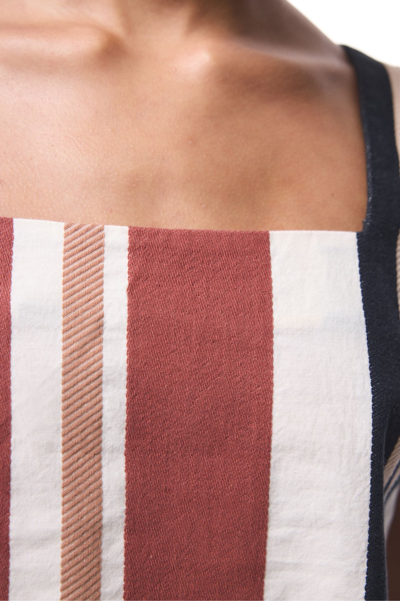 PENTI Ethnic Pattern Square Neck Crop Top 6