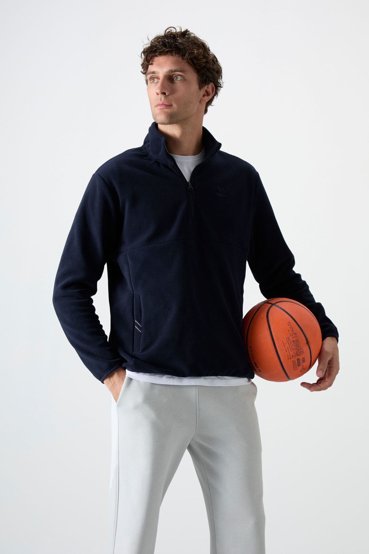 TOMMY Men's Half-Zip Plush Sweatshirt 2