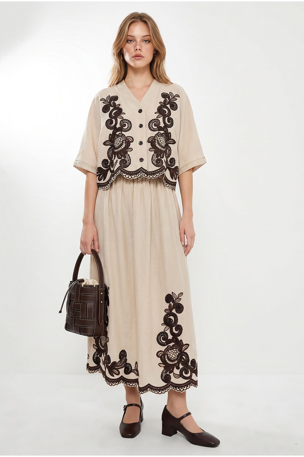 LUCCI Oversized V-neck Embroidered 3/4 Sleeve Shirt and Wide Leg Pants Set 1