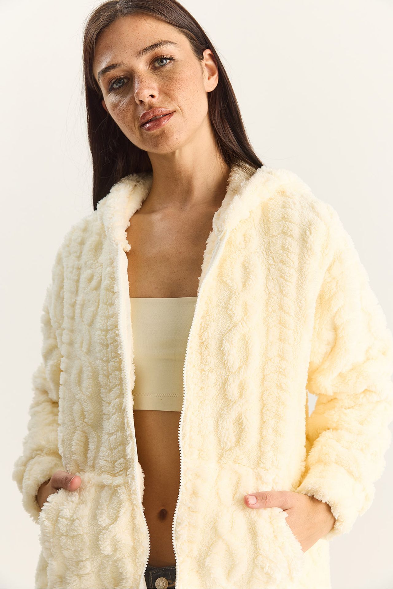 LUCCI Hooded Textured Knitted Cardigan with Zipper 3