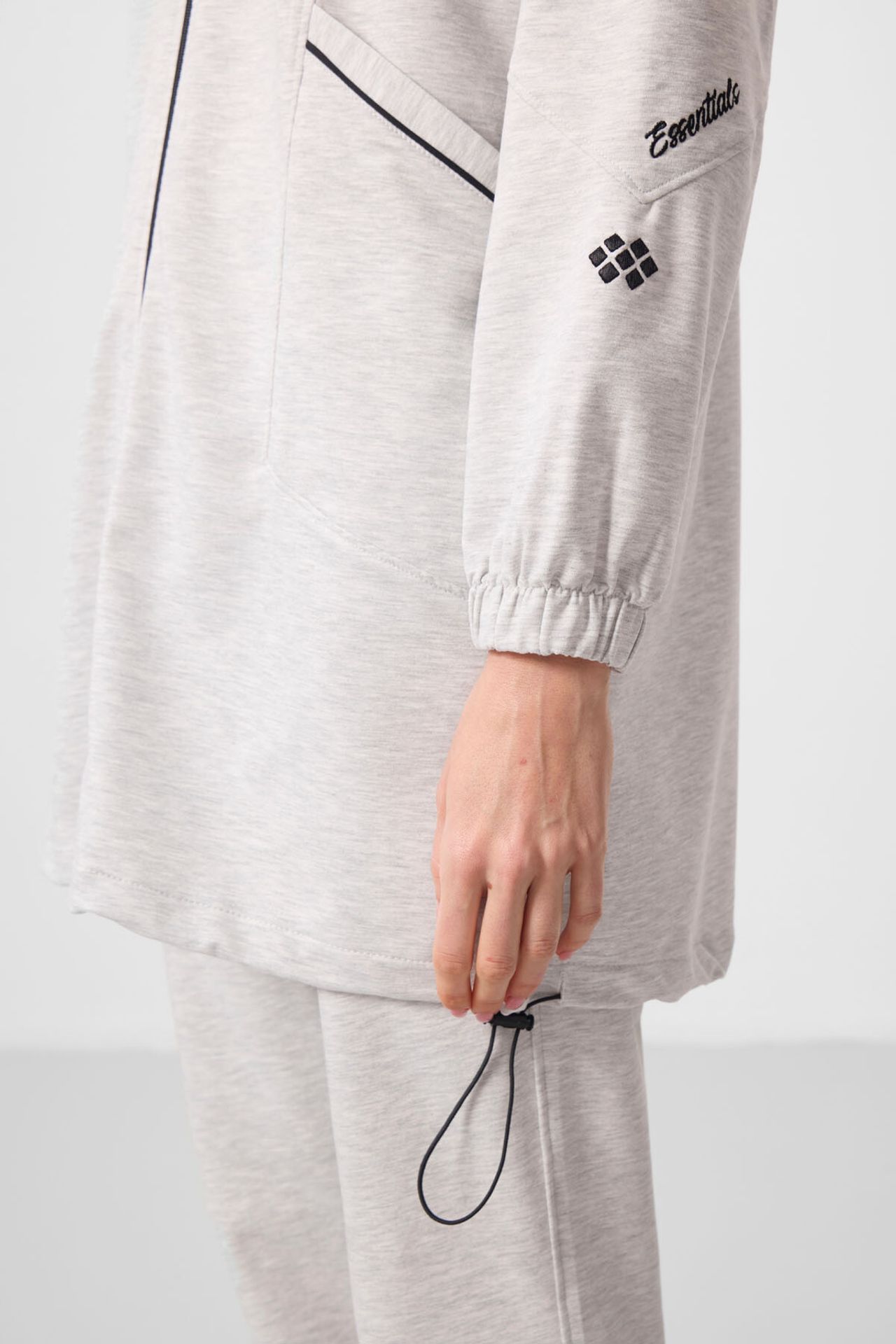 TOMMY Women’s Knit Tracksuit Set 6