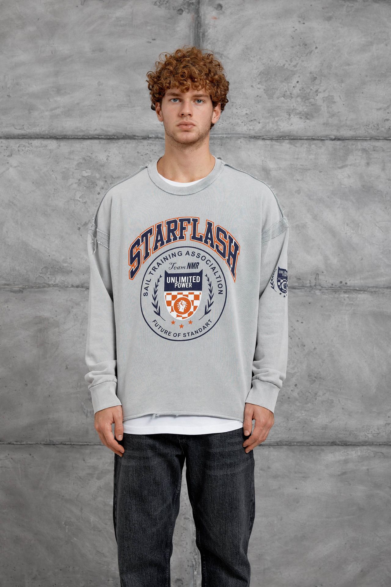 NOMARC Düz Kesim Bisiklet Yaka Sweatshirt 1