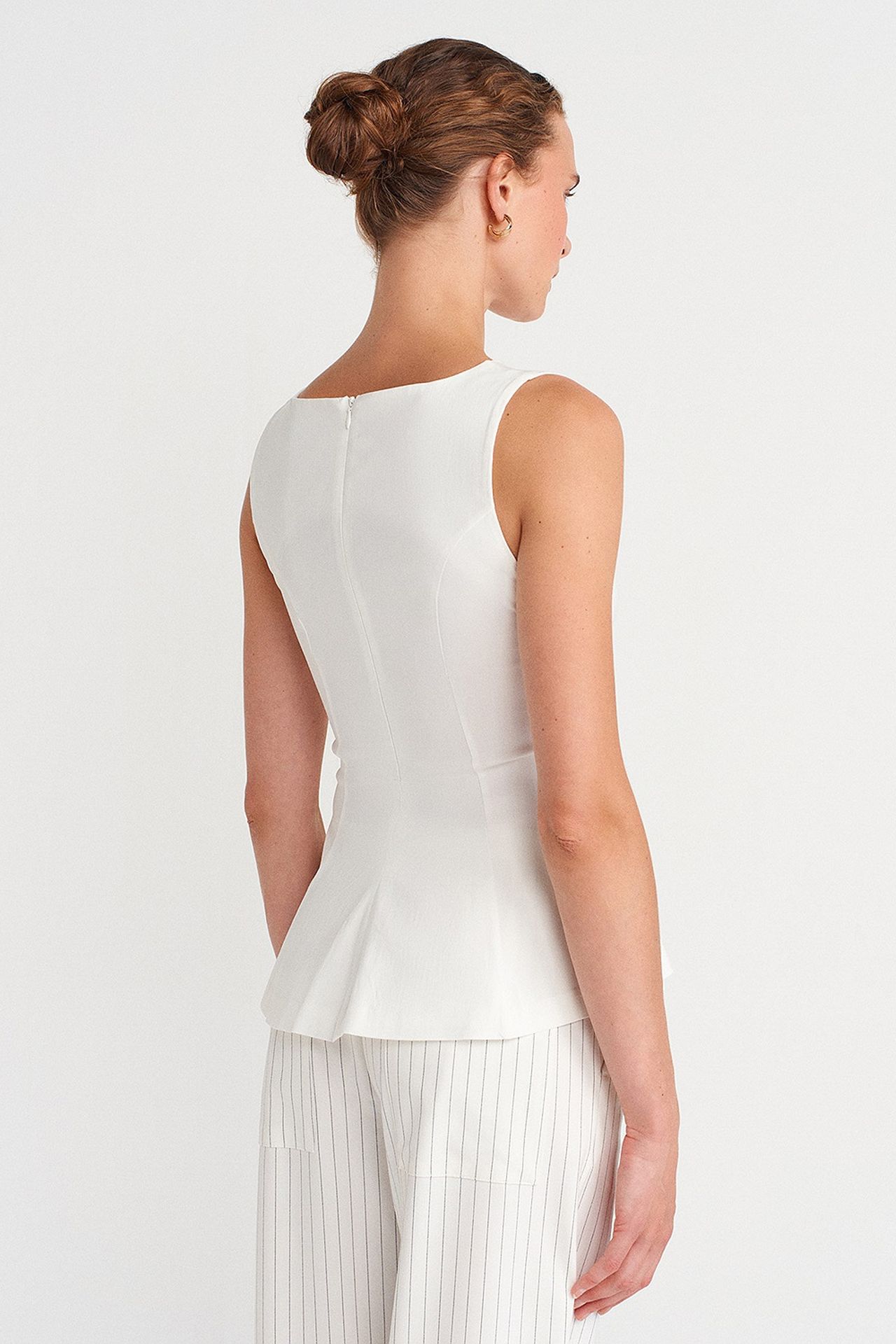 DILVIN Fitted Seamless Peplum Top 2