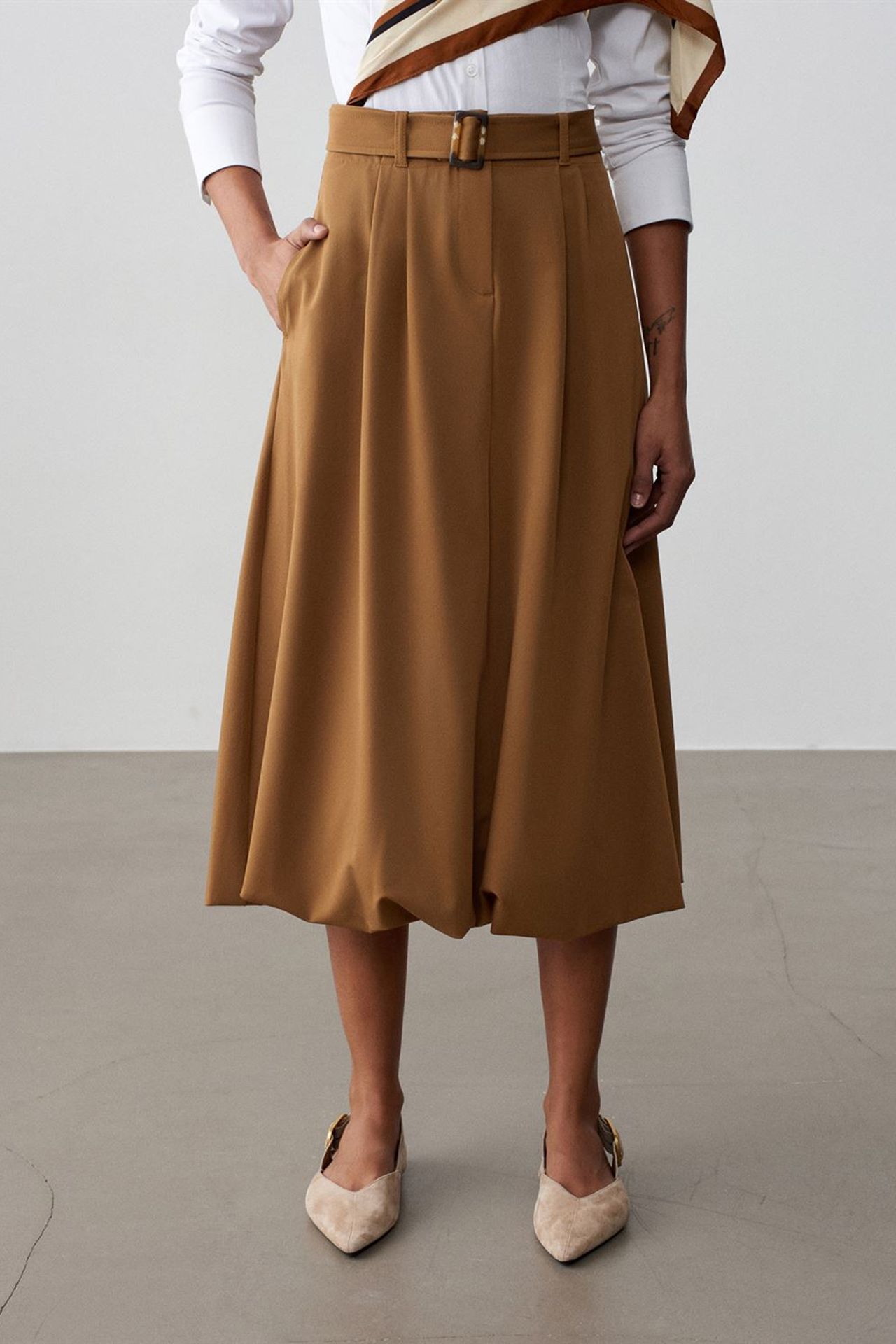 DILVIN High-waist Belted Midi Balloon Skirt 4