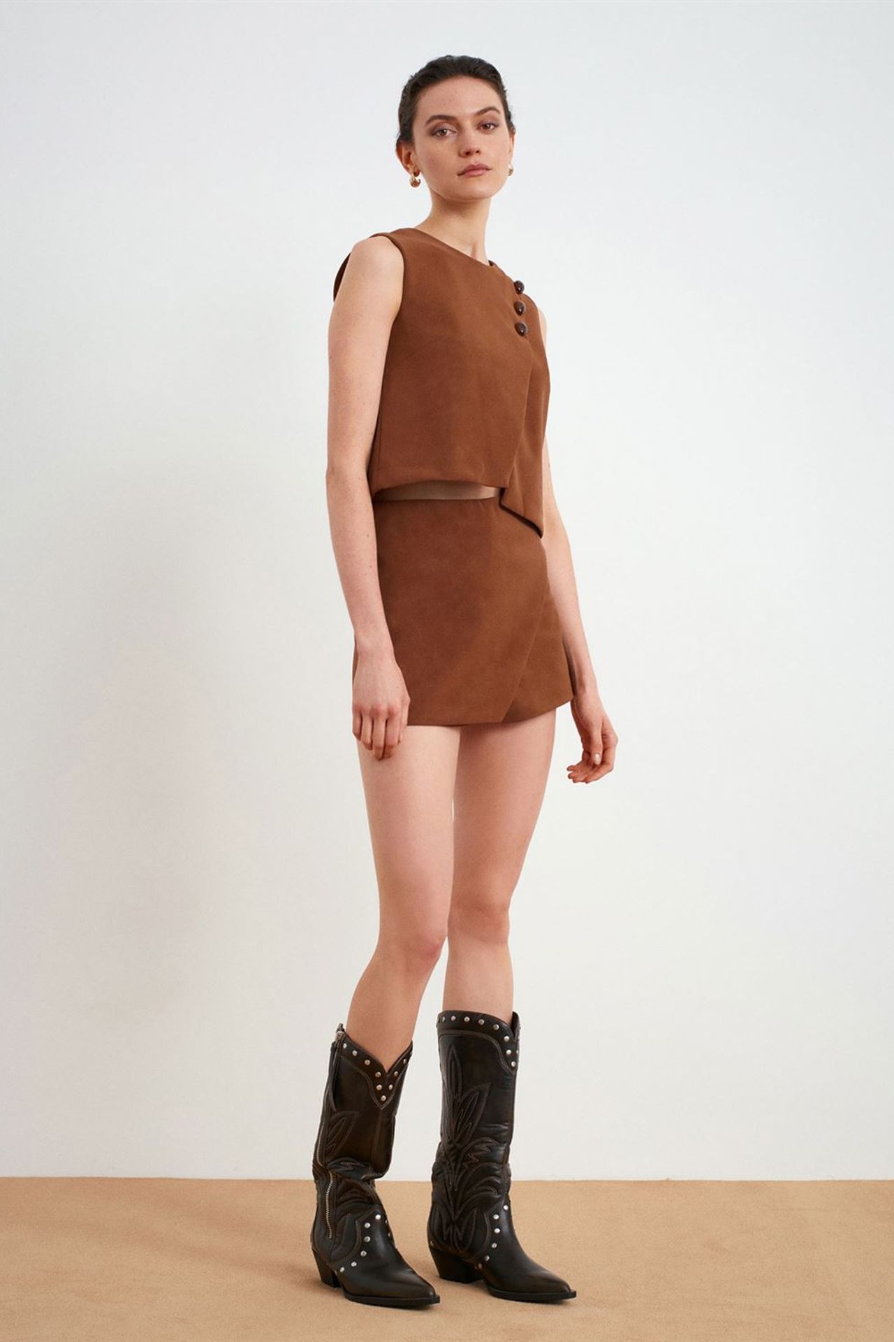 DILVIN Mid-Waist Faux Leather A-Line Mini Skirt 5