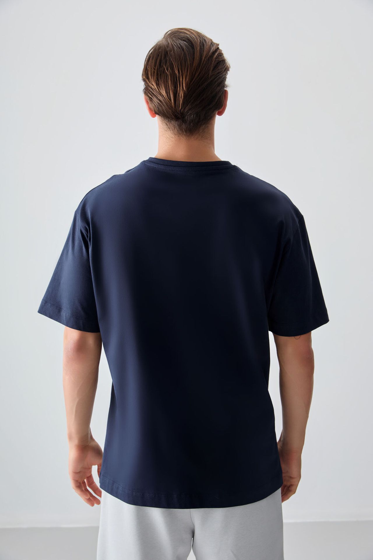 TOMMY Oversized Cotton Text Print Crew Neck T-Shirt 4