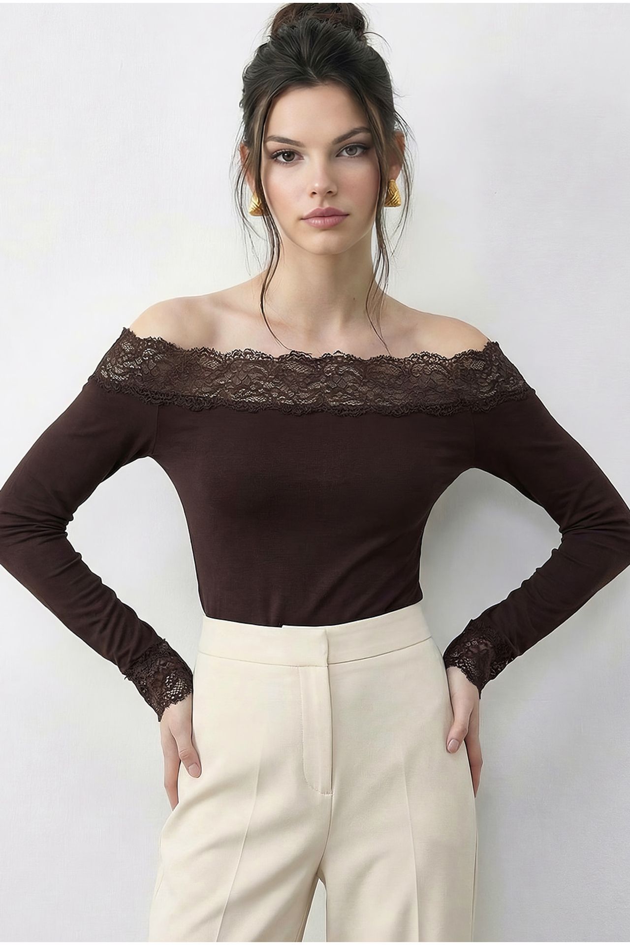 LUCCI Off-Shoulder Lace Slim-Fit Blouse 3