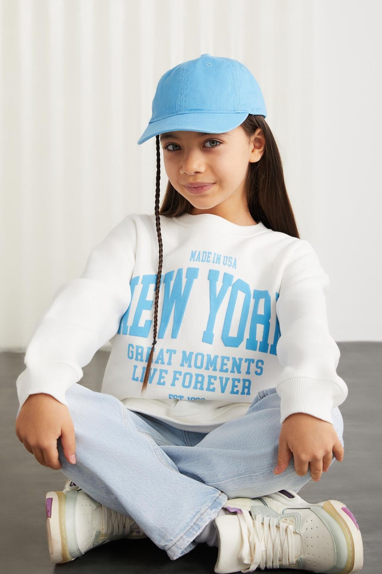GRIMELANGE Relaxed Crew Neck Sweatshirt 4