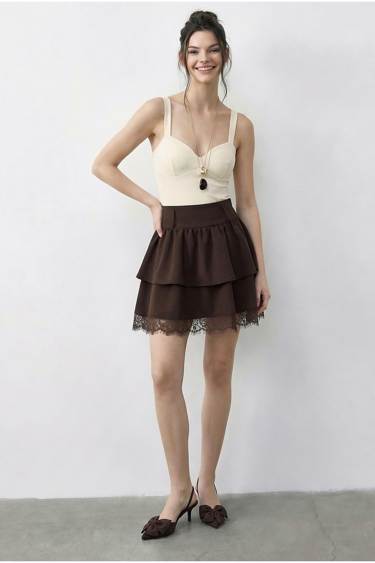 LUCCI Women’s High-waist Lace Mini Skirt 3
