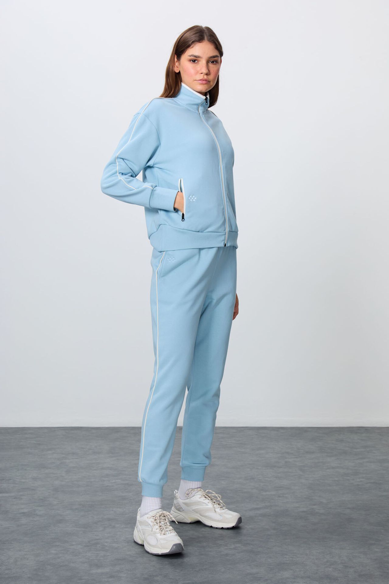 TOMMY Oversized Zip-collar Sweatshirt And Pants Set 3