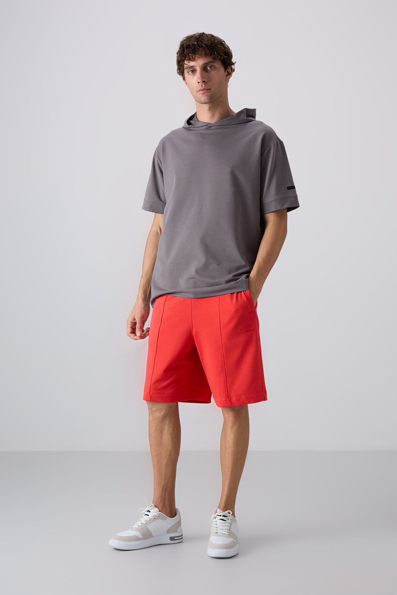 TOMMY Men's Knit Sweat Shorts 2
