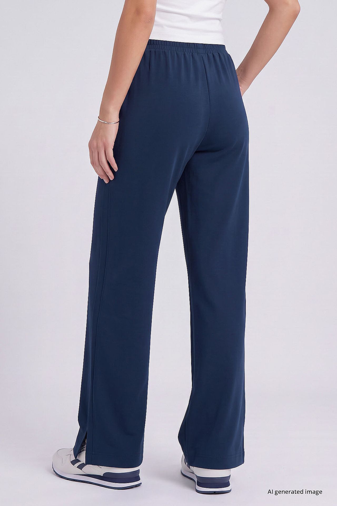 TOMMY Women's Pull-On Pants