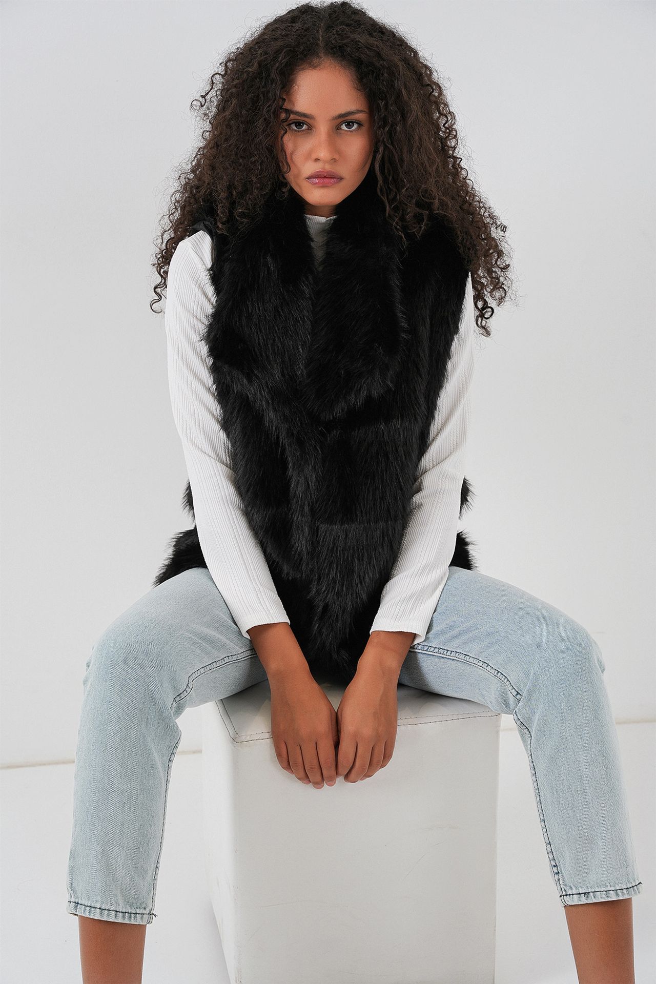 BDART Faux Fur Shawl Collar Vest 4