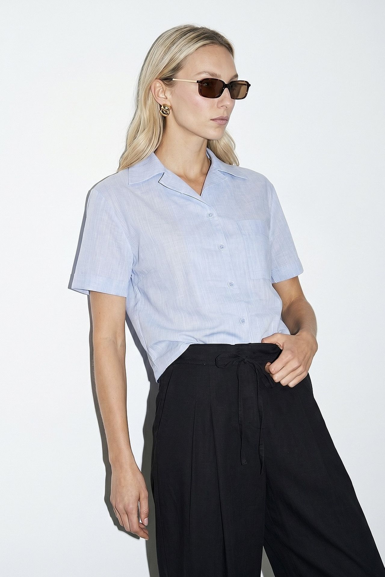 DILVIN Women's Cotton Poplin Crop Shirt 2