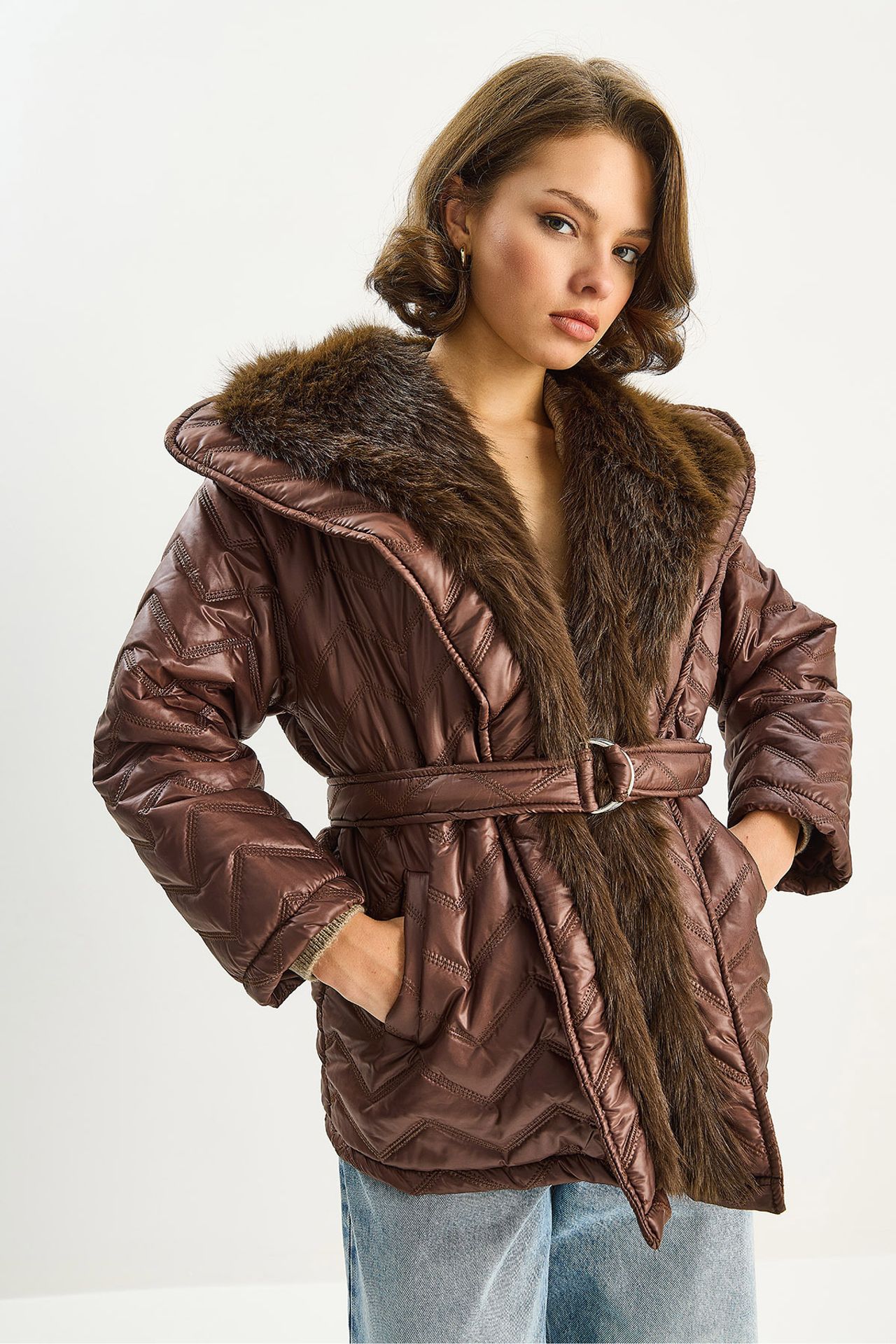 LUCCI Hooded Faux Fur Detailed Jacket