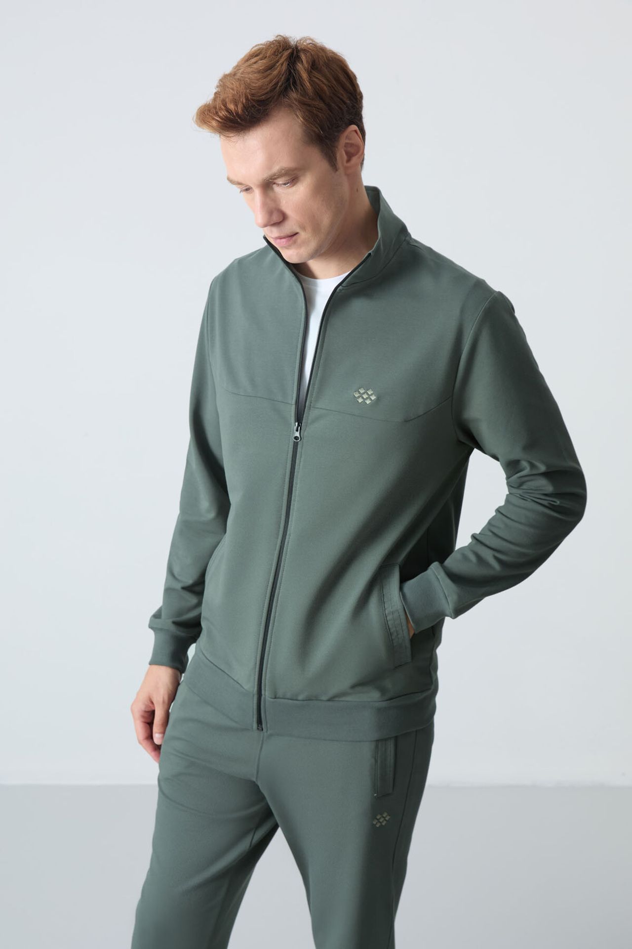 TOMMY Men's Zip-Collar Sweatshirt And Pants Set 3