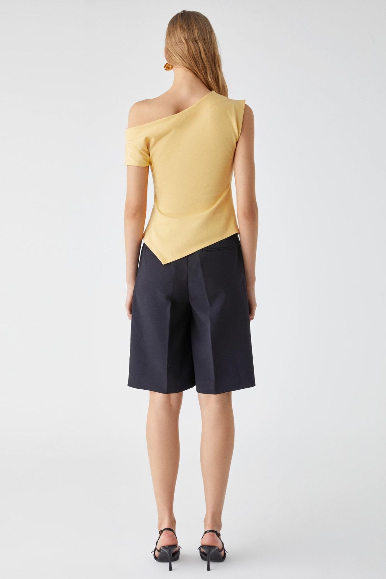 GRIMELANGE Asymmetrical One-Shoulder Blouse 5