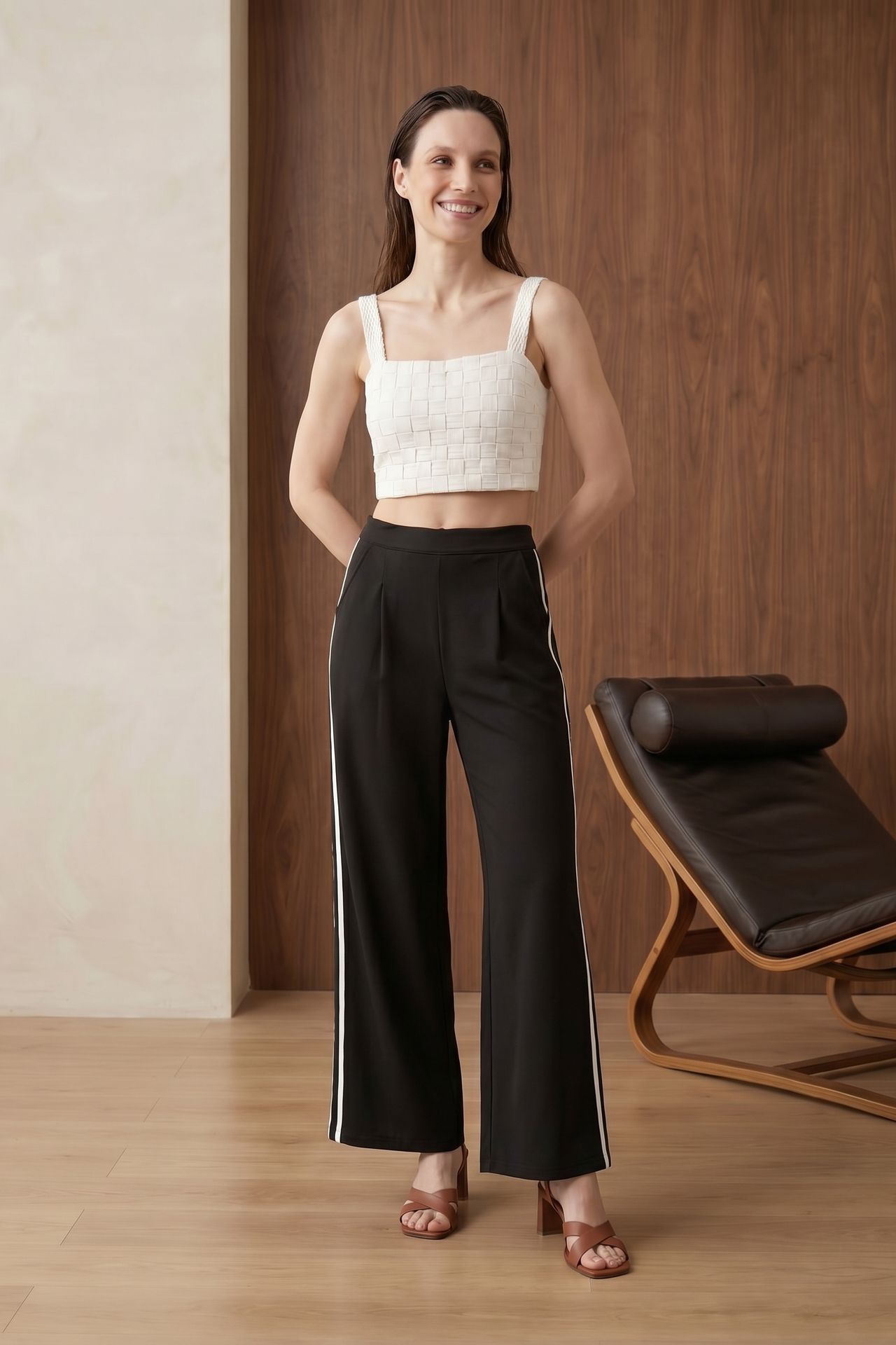 MY FASHION High-Waist Pleated Wide-Leg Trousers 4