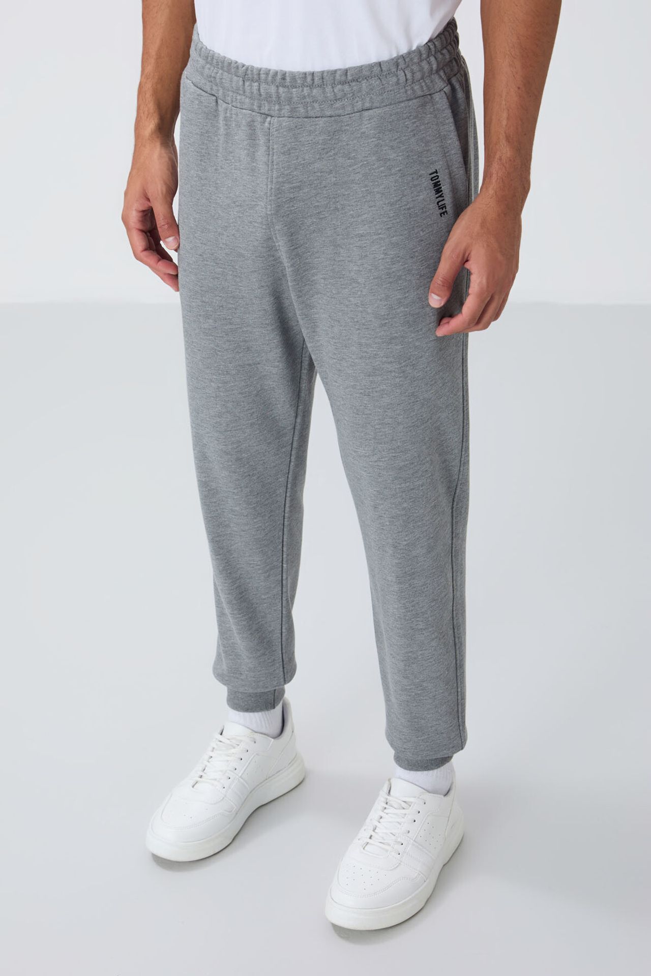 TOMMY Men's Hooded Sweatshirt And Pants Set 4