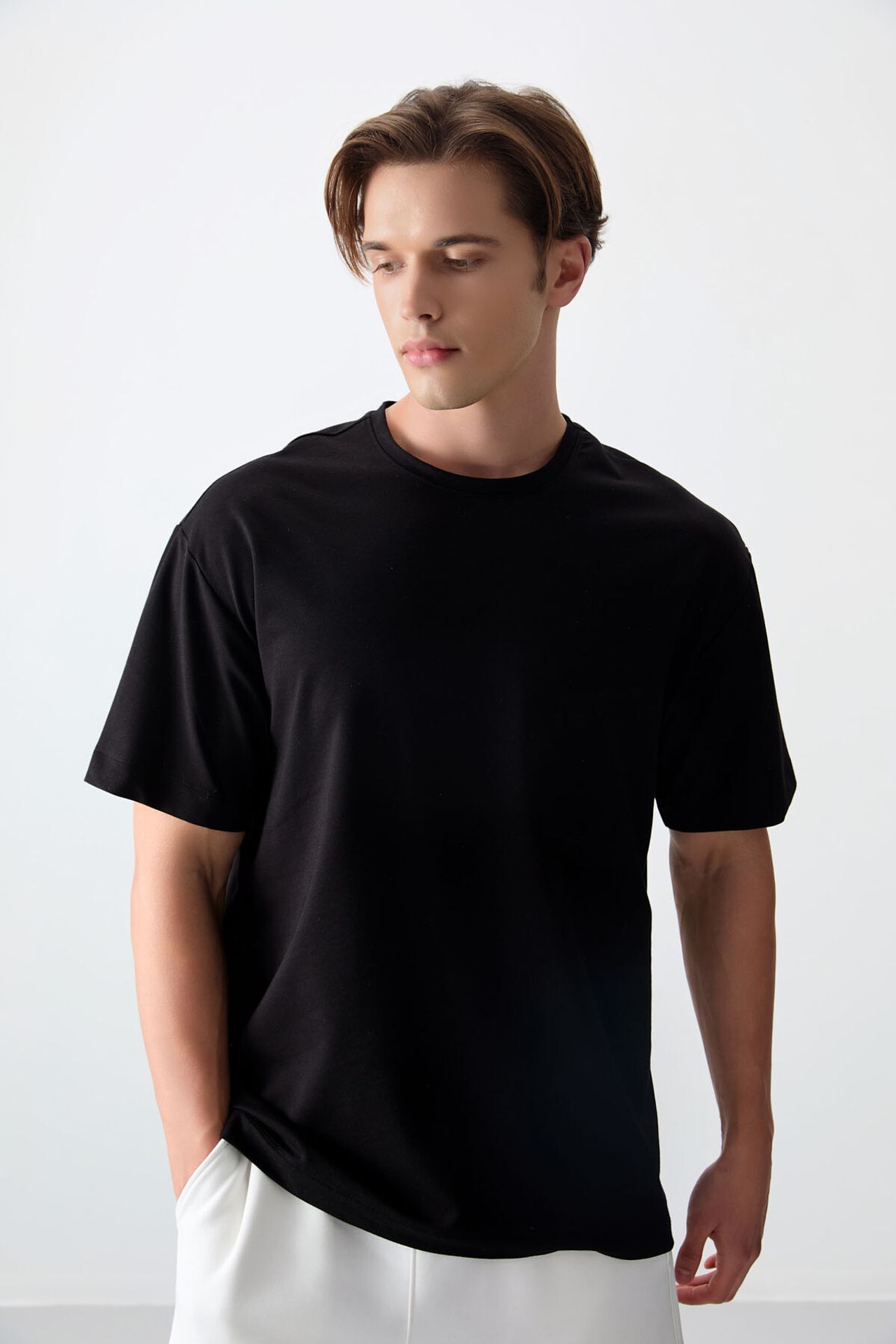 TOMMY Oversized Cotton Blend Crew Neck T-Shirt 4