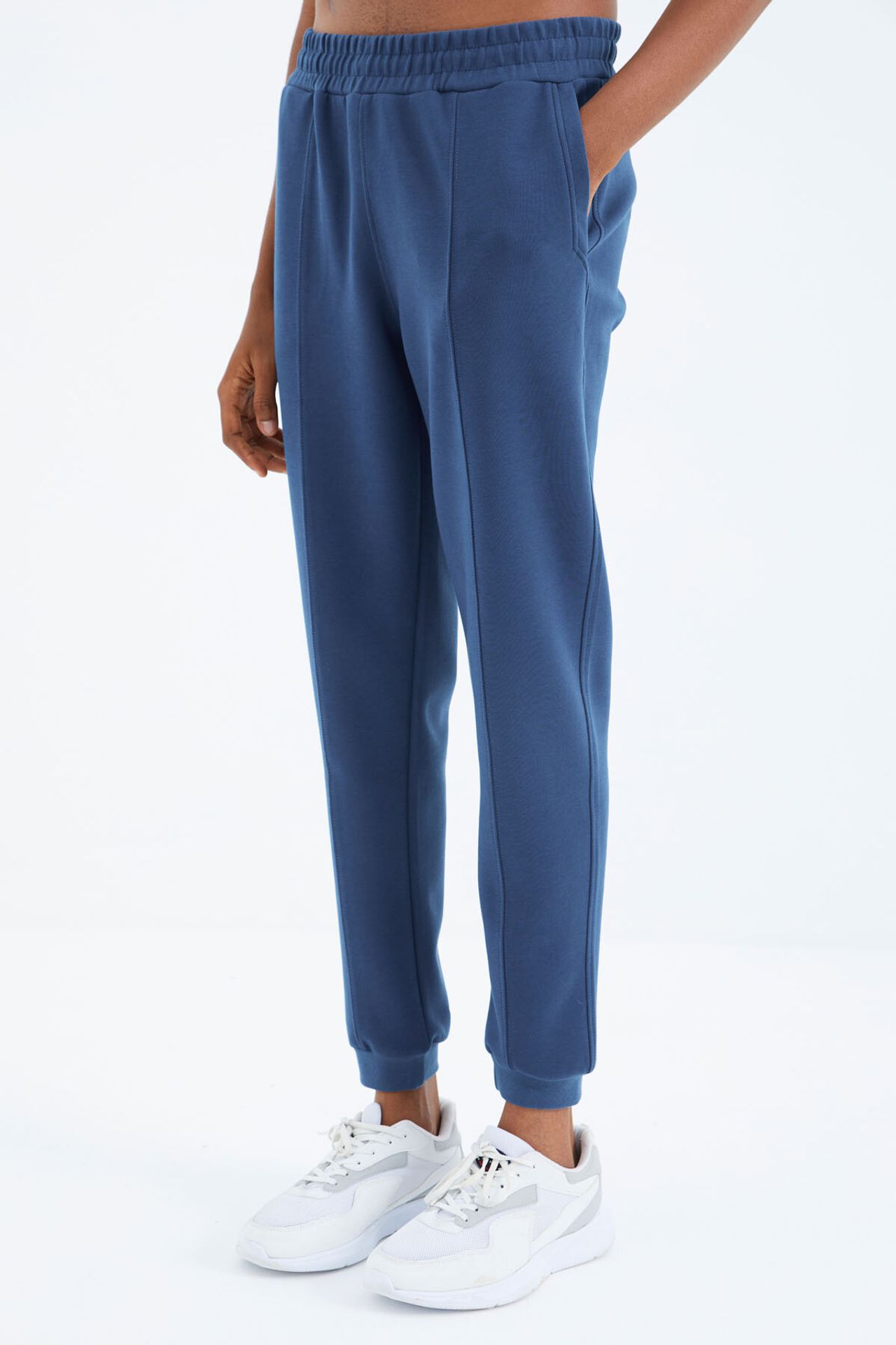 TOMMY Men's Regular-Fit 3-Thread Fleece Sweatpants 3