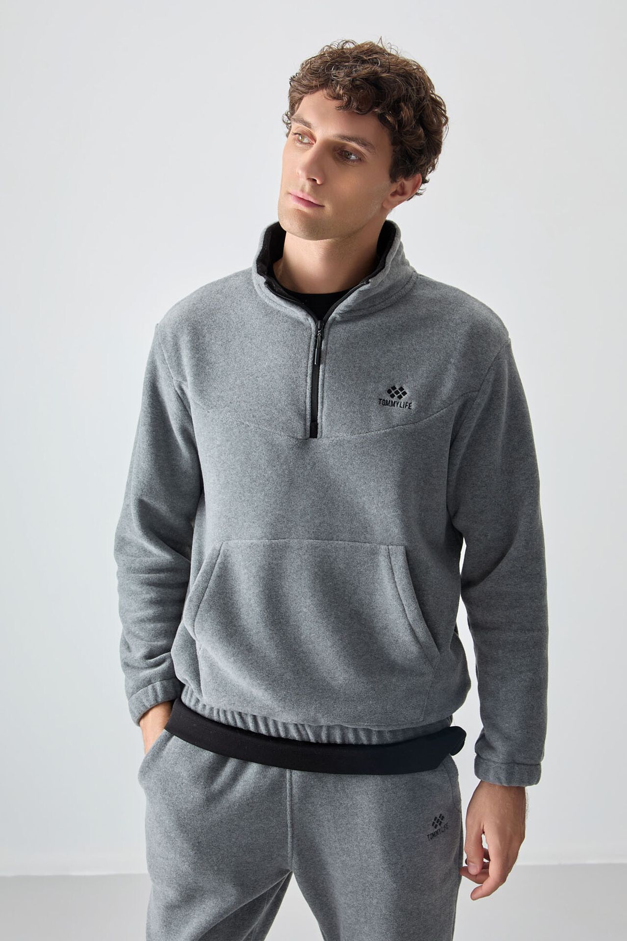 TOMMY Men's Two-piece Plush Tracksuit 4