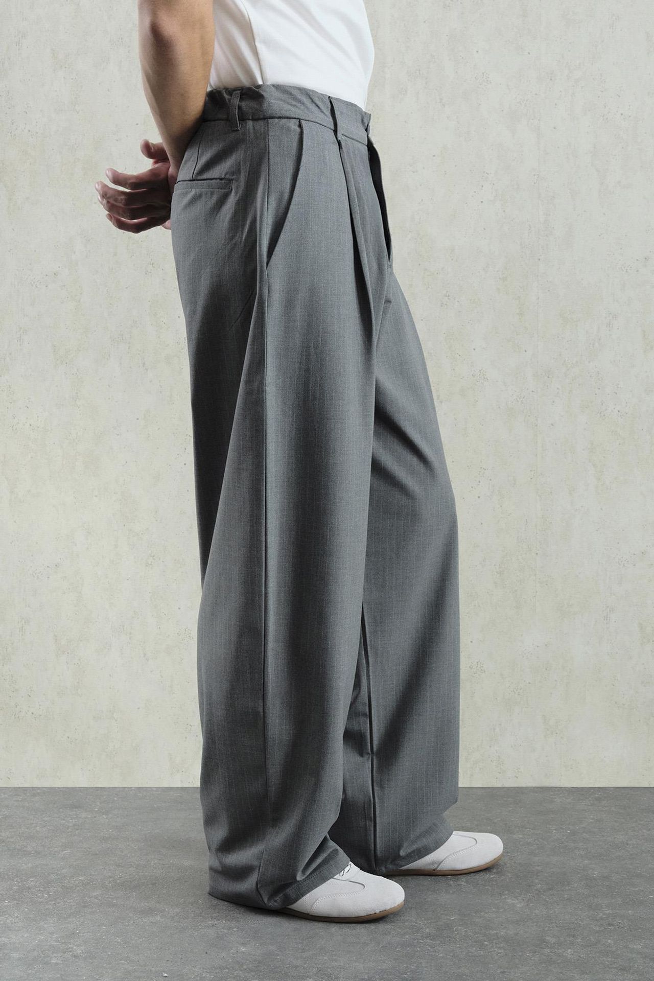 GIESTO Mid Waist Pleated Palazzo Pants 3