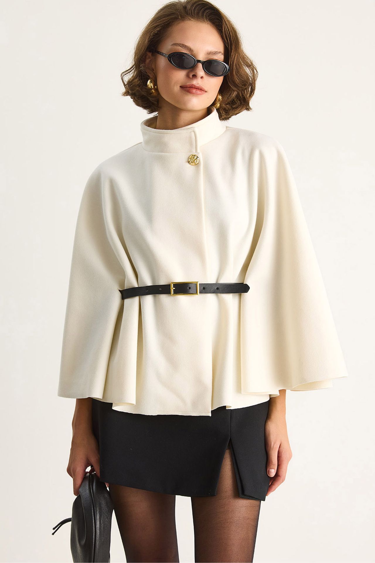 LUCCI Oversized Wool Blend Overcoat 1