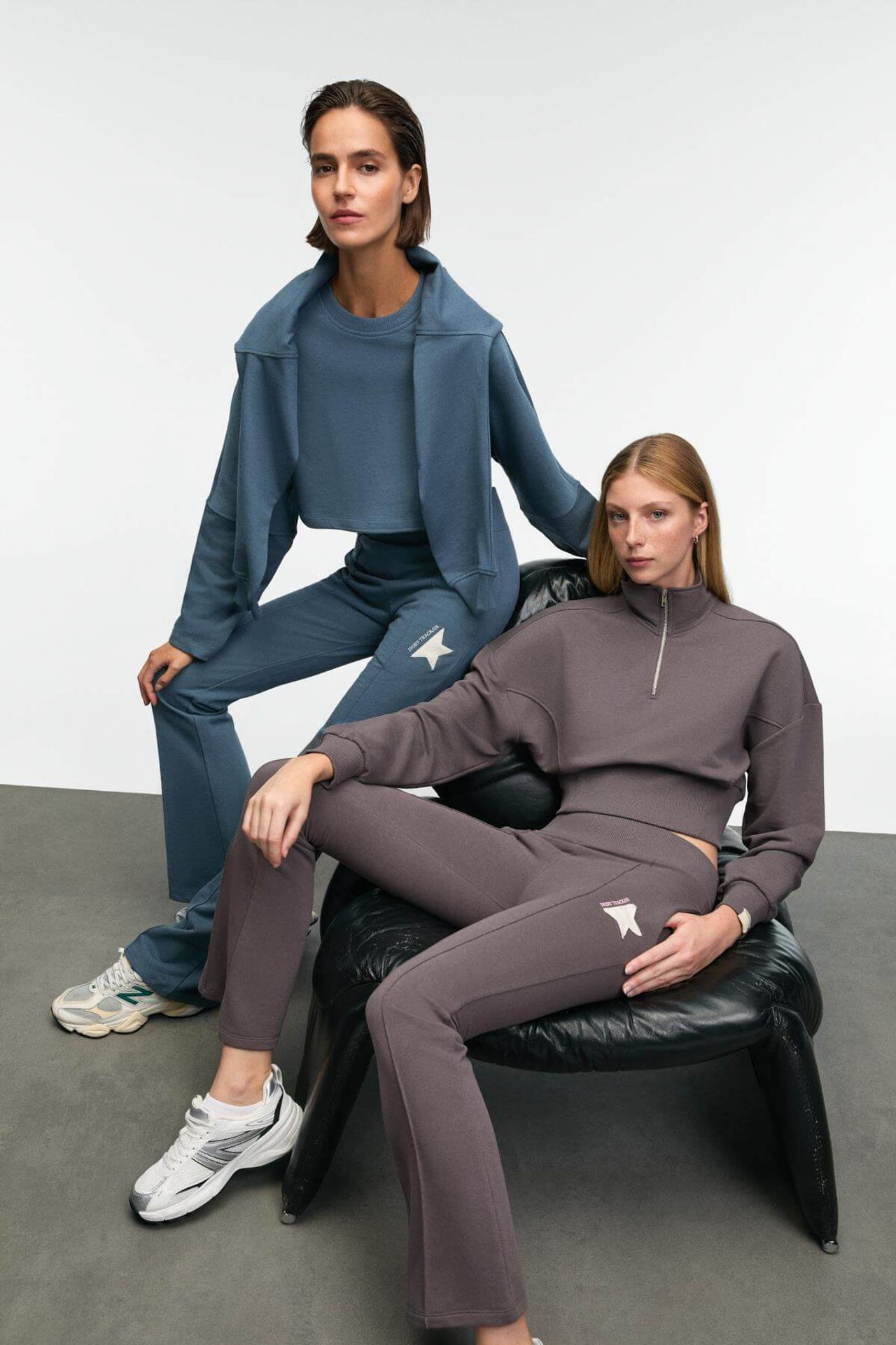 GRIMELANGE Regular Fit Half-Zip Sweatshirt 4