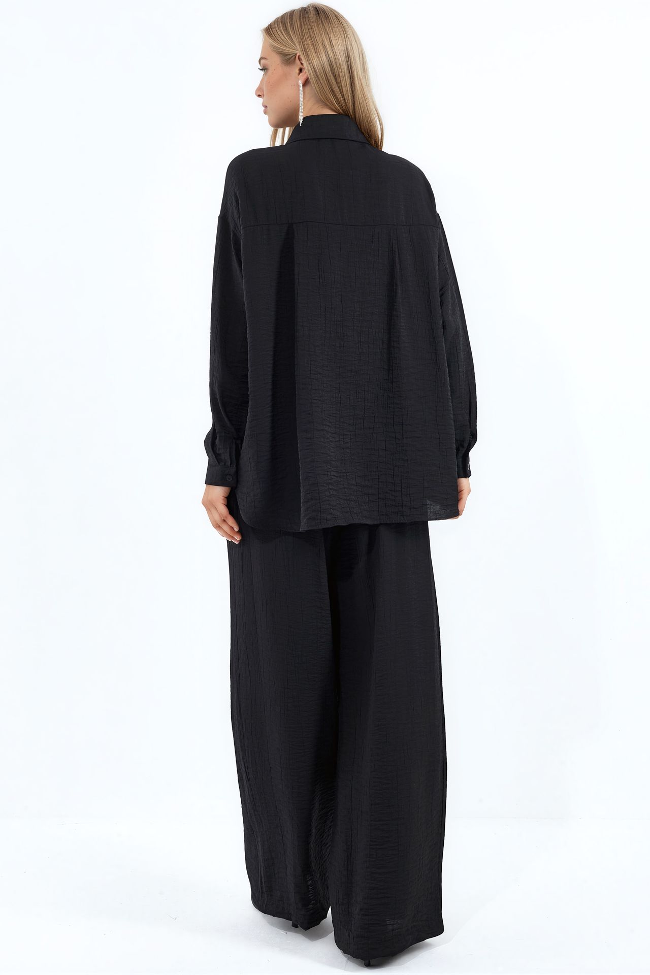 BDART Textured Button-Up Long Sleeve Shirt 3