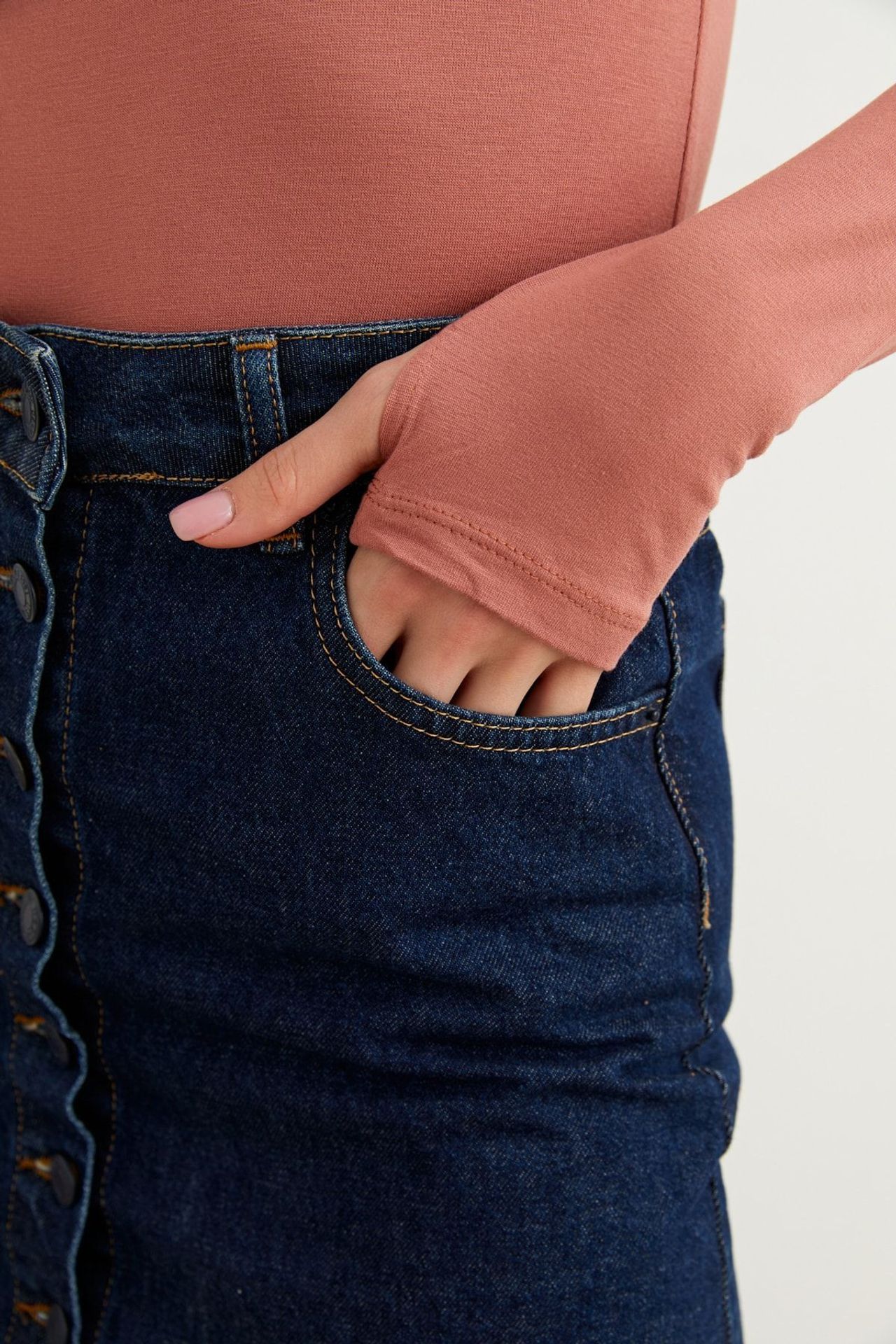 BIPANTOLON Kadın Dar Kalıp Yarım Balıkçı Yaka Body 4