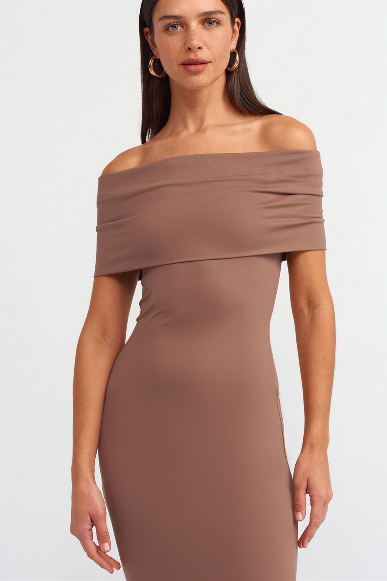DILVIN Off-Shoulder Bodycon Midi Dress 3