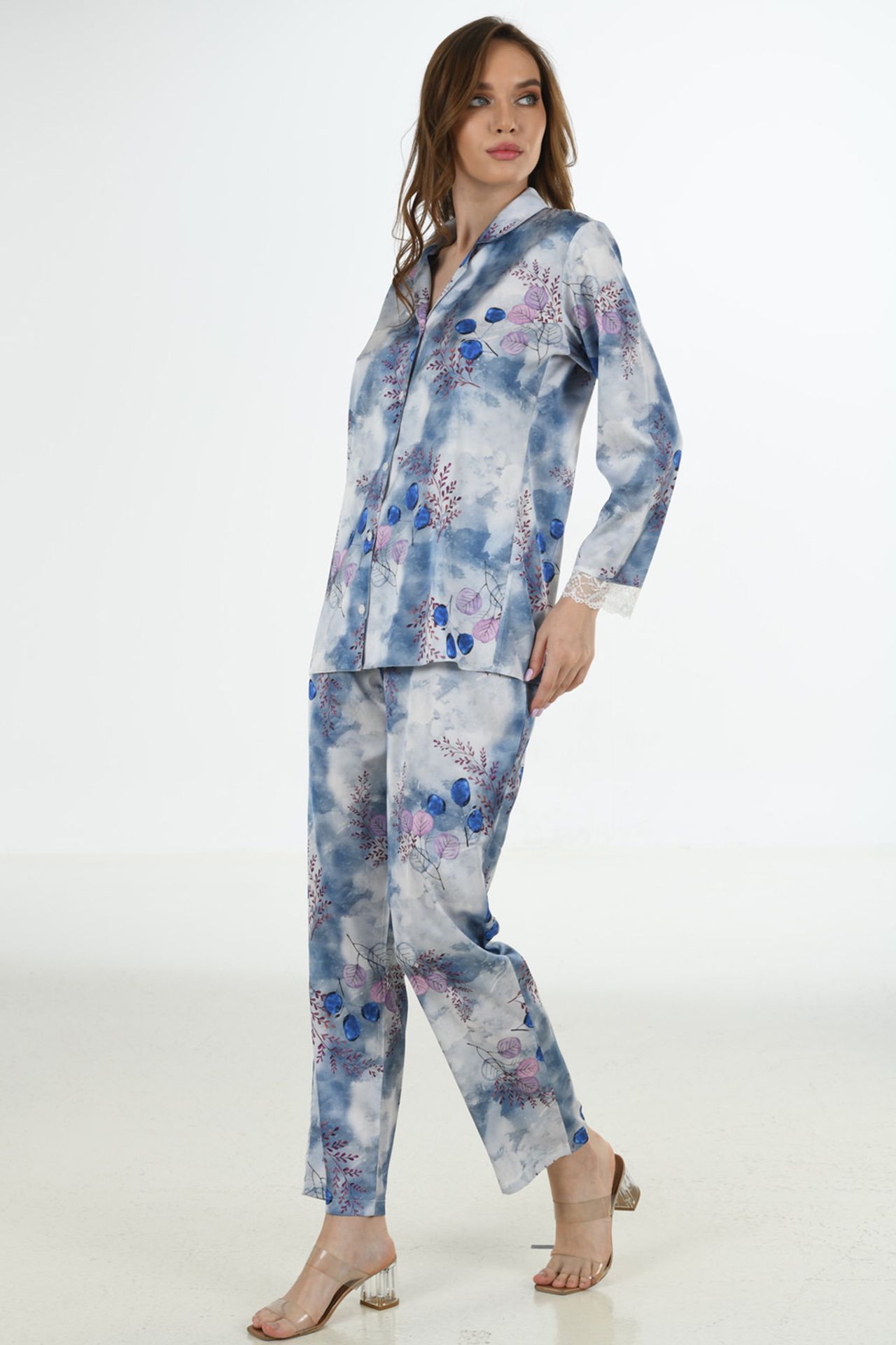 YAKE Çiçek Desenli Saten İki Parçalı Pijama Takımı 3