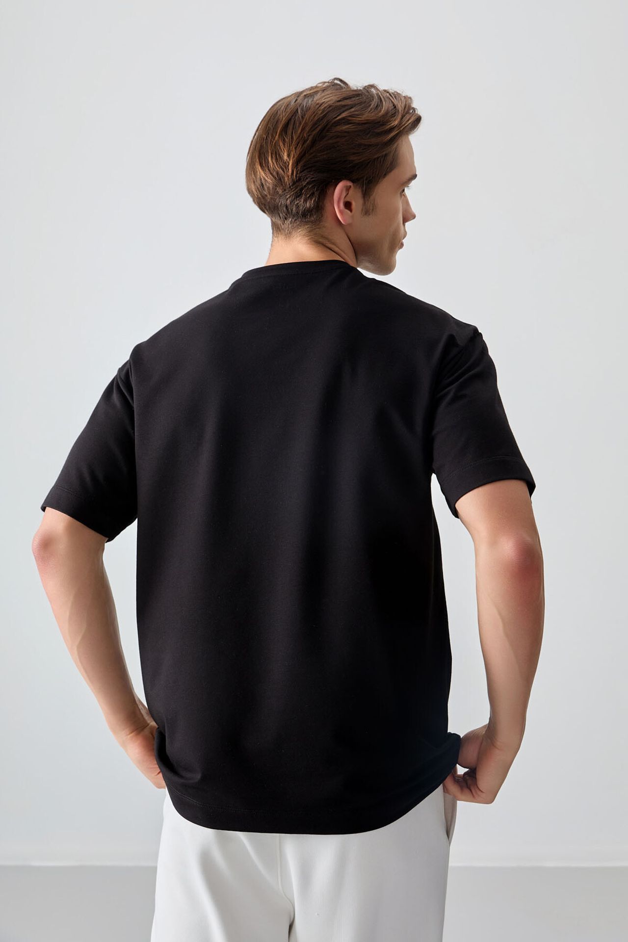 TOMMY Oversized Crew Neck T-Shirt 5
