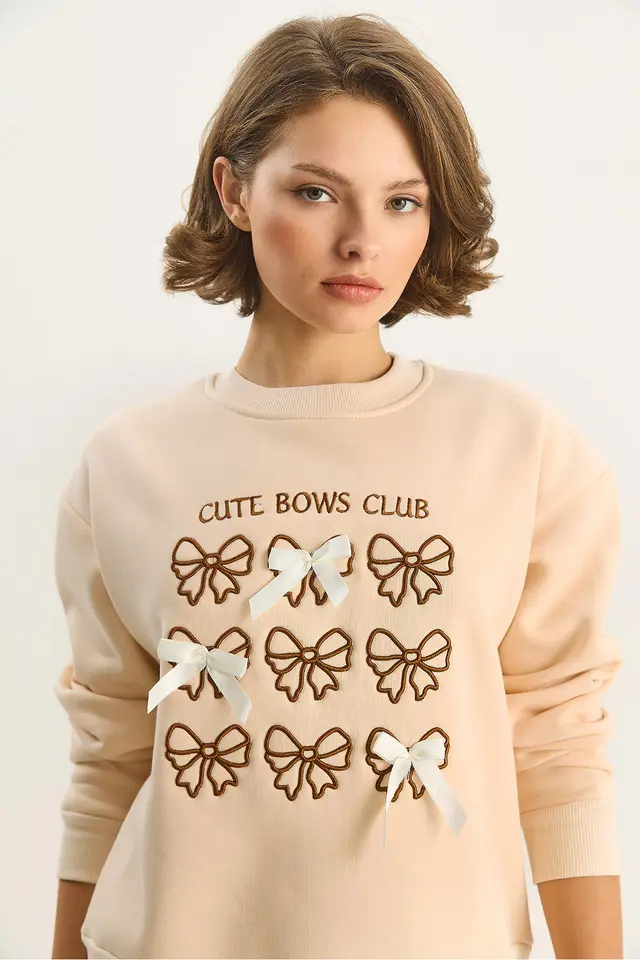LUCCI Ribbed Printed Crew Neck Long Sleeve Sweatshirt