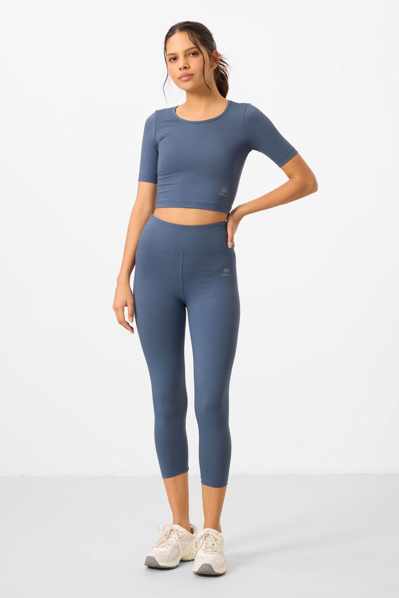TOMMY Cotton Elastane Capri T-Shirt and Leggings Set 4