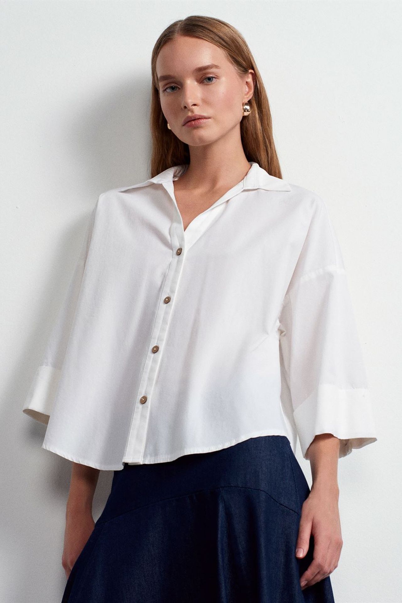 DILVIN Loose-Fit Cotton Poplin Shirt 1