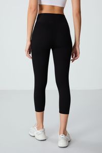 black-image-4