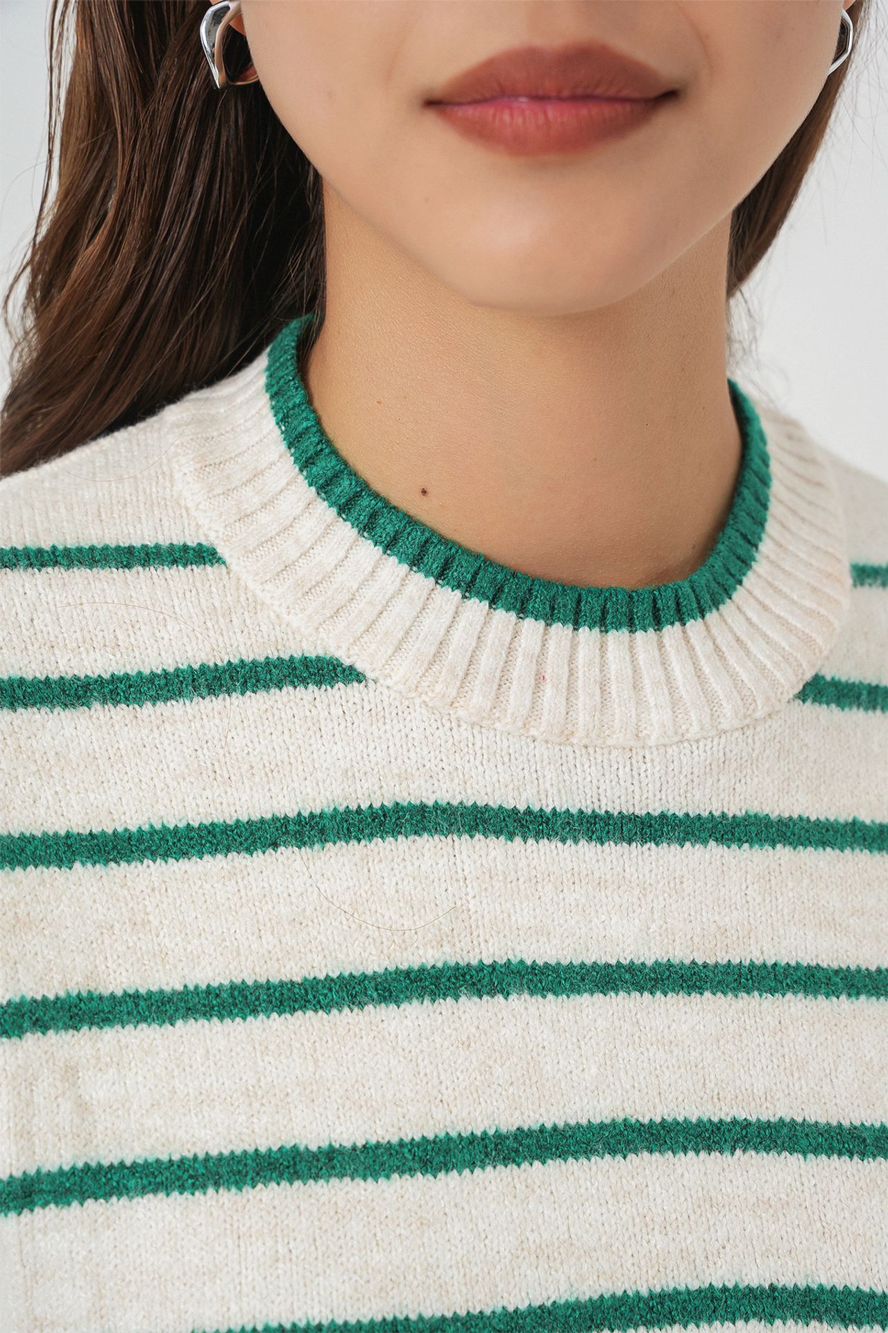 BDART Striped Knit Sweater Vest 5