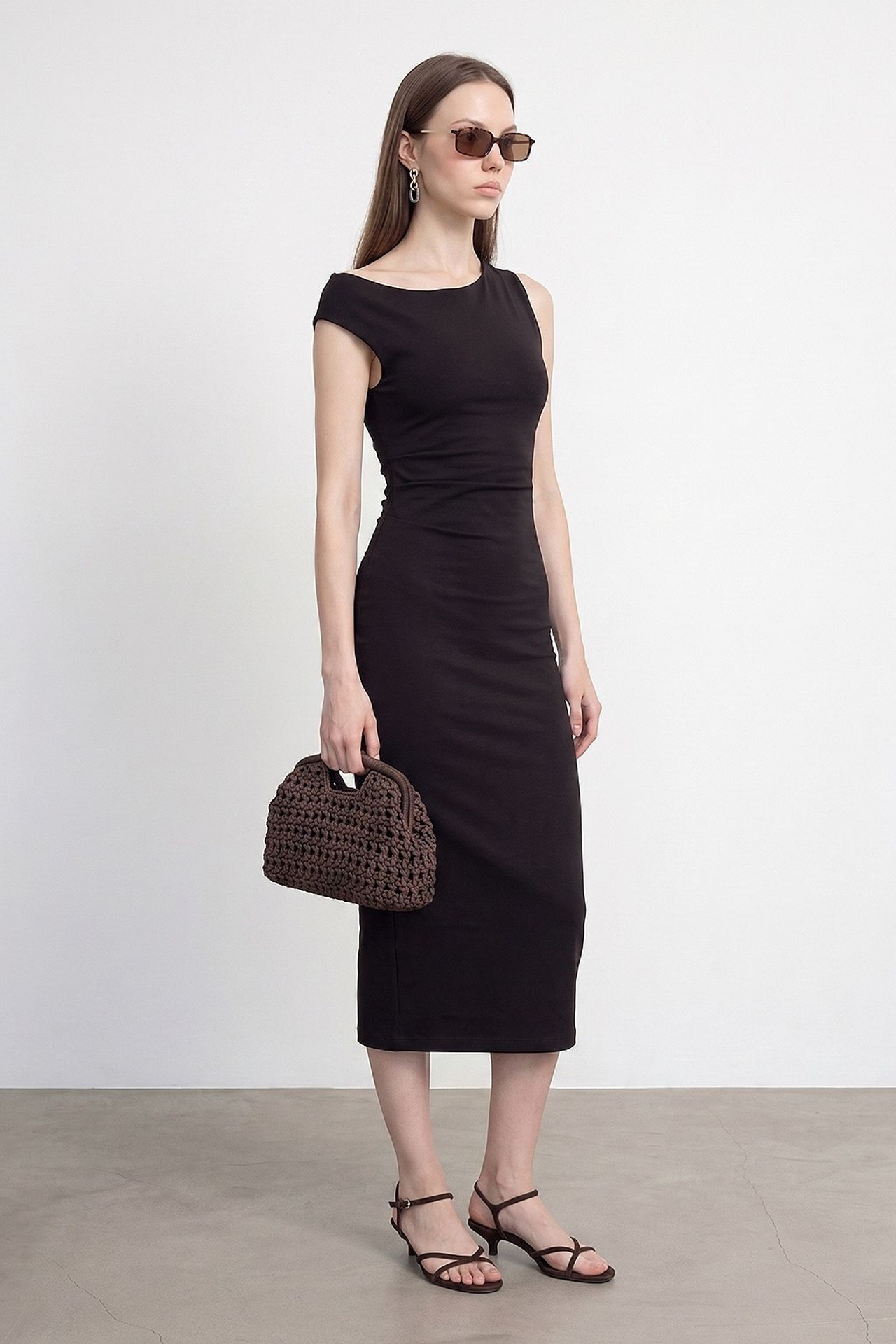 DILVIN Sleeveless Bodycon Midi Dress 5