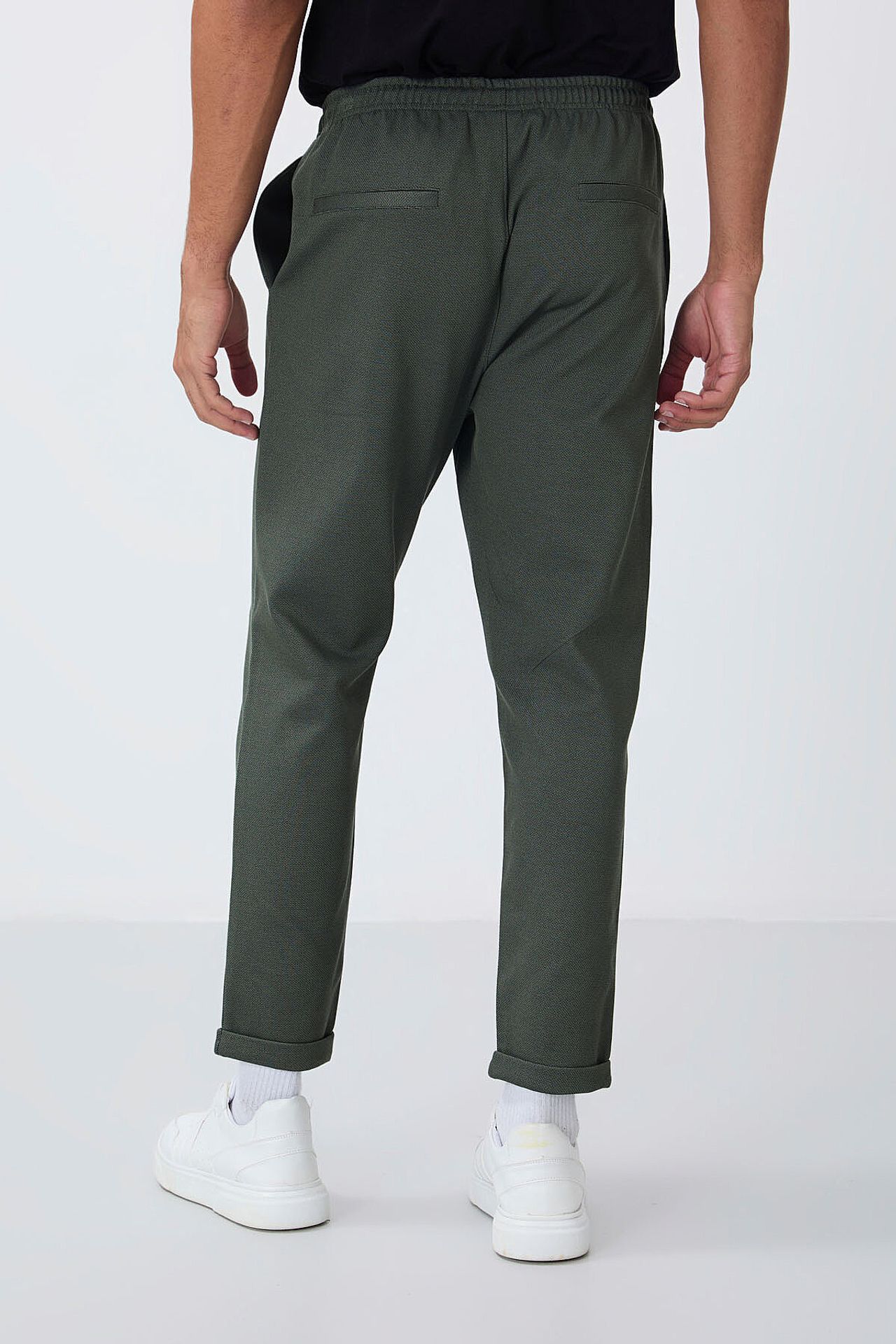 TOMMY Men's Textured Tapered Sweatpants 5