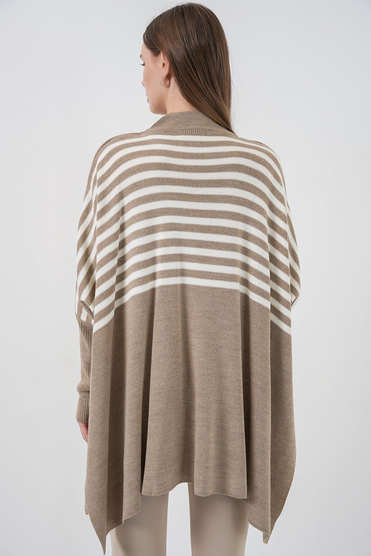 BDART Oversized Acrylic Crew Neck Jumper 6