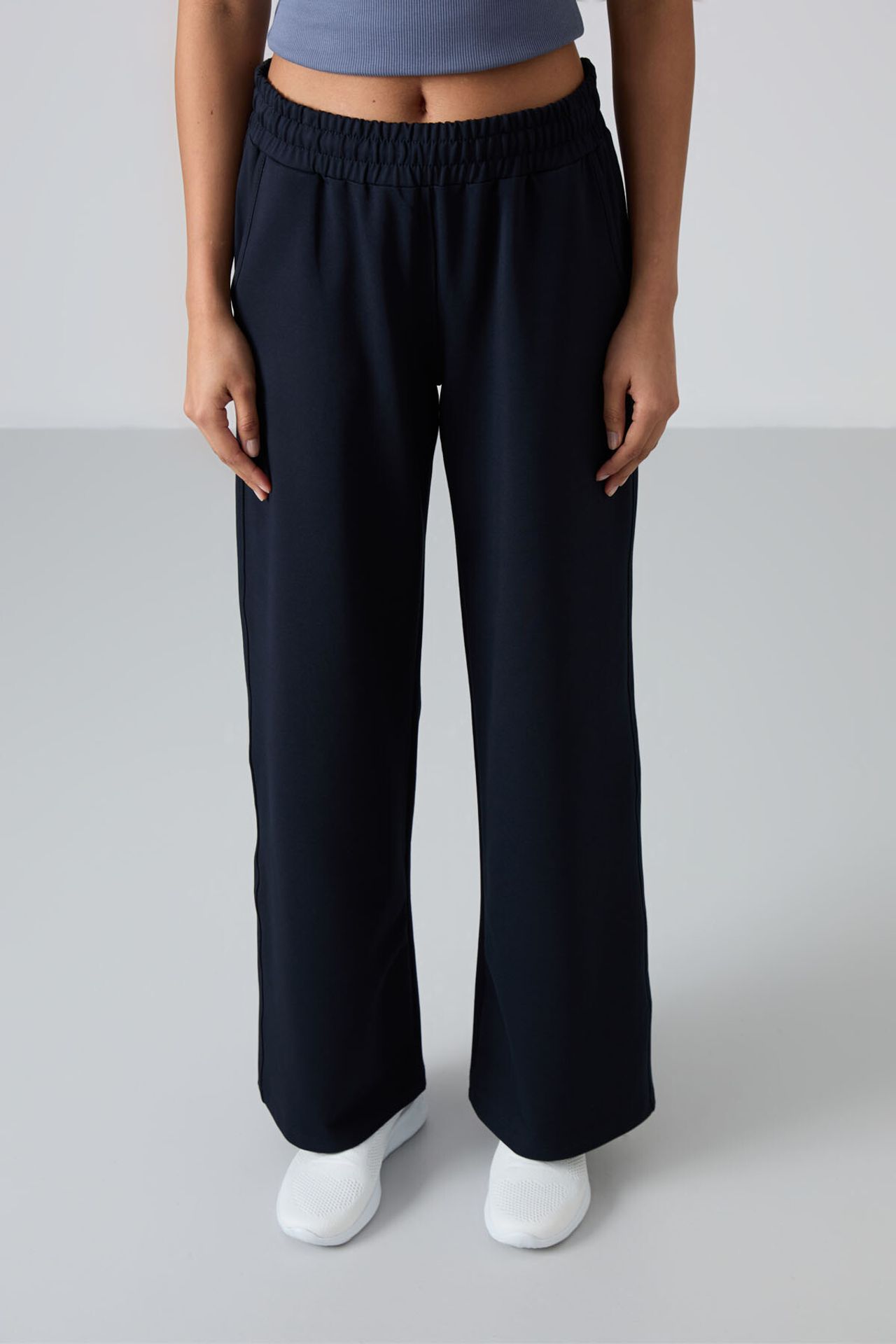 TOMMY Wide-Leg Pull-On Sweatpants 4