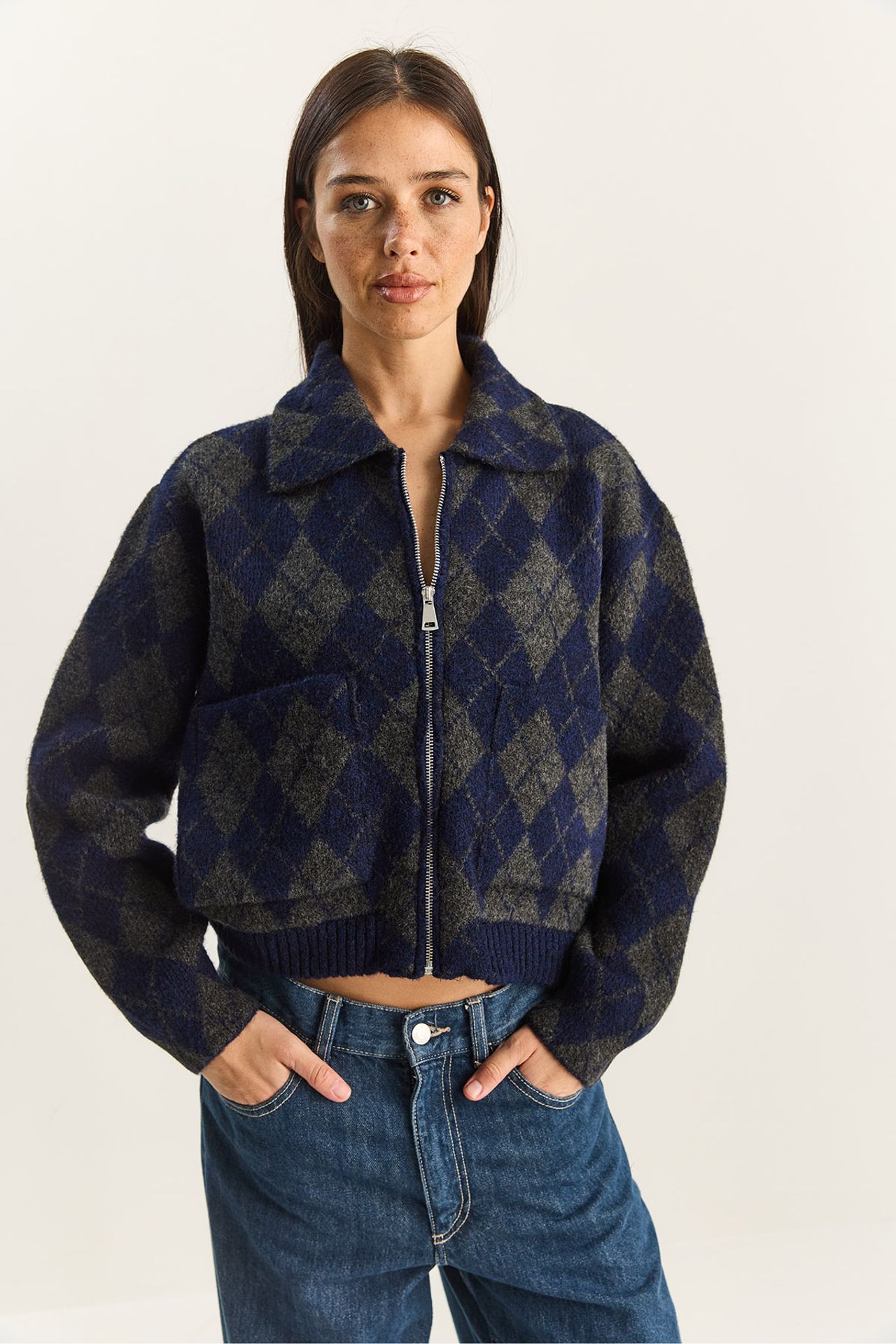 LUCCI Thick Jacquard Knit Cardigan with Zipper 4