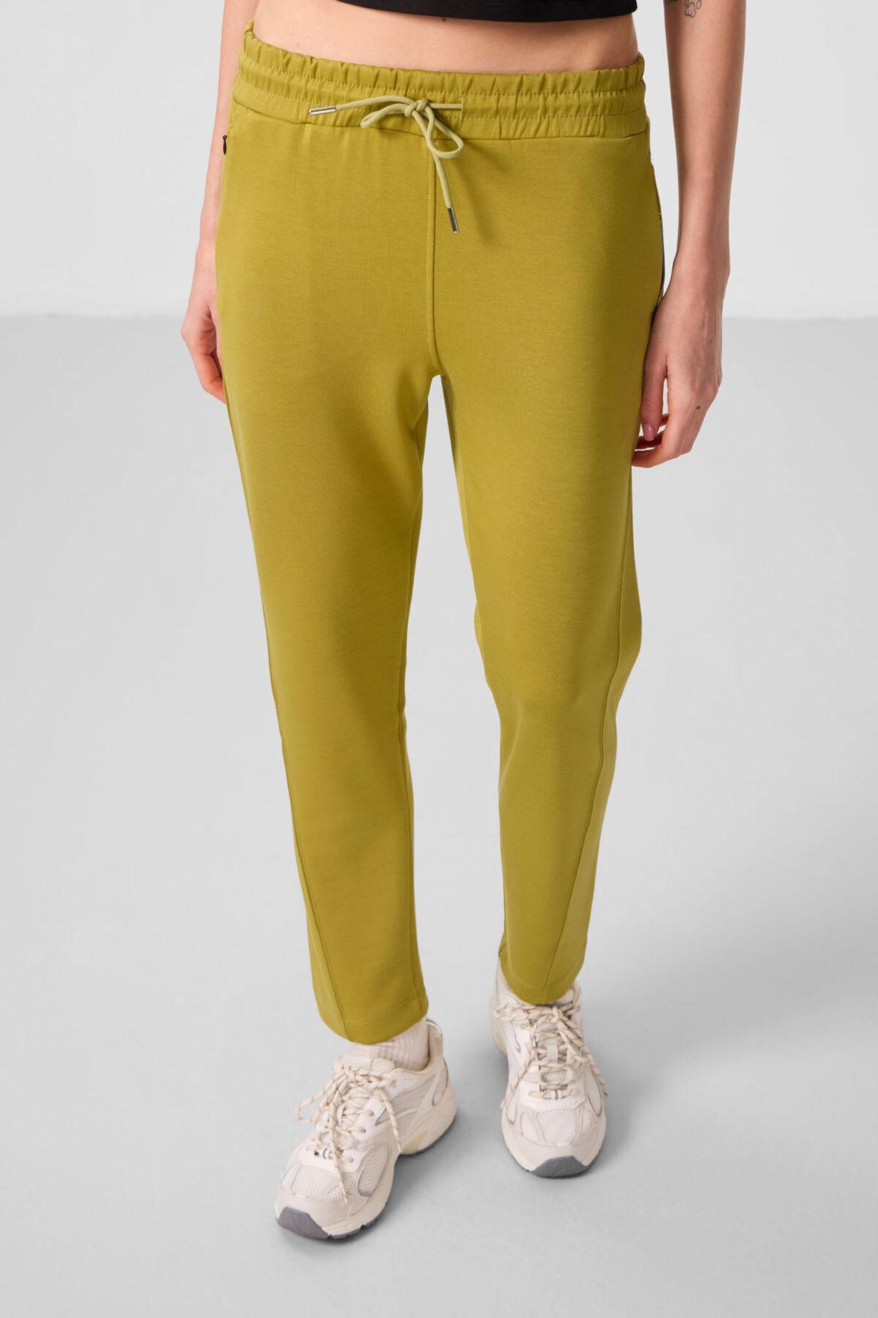 TOMMY Women’s Jogger Pants with Zipper 2