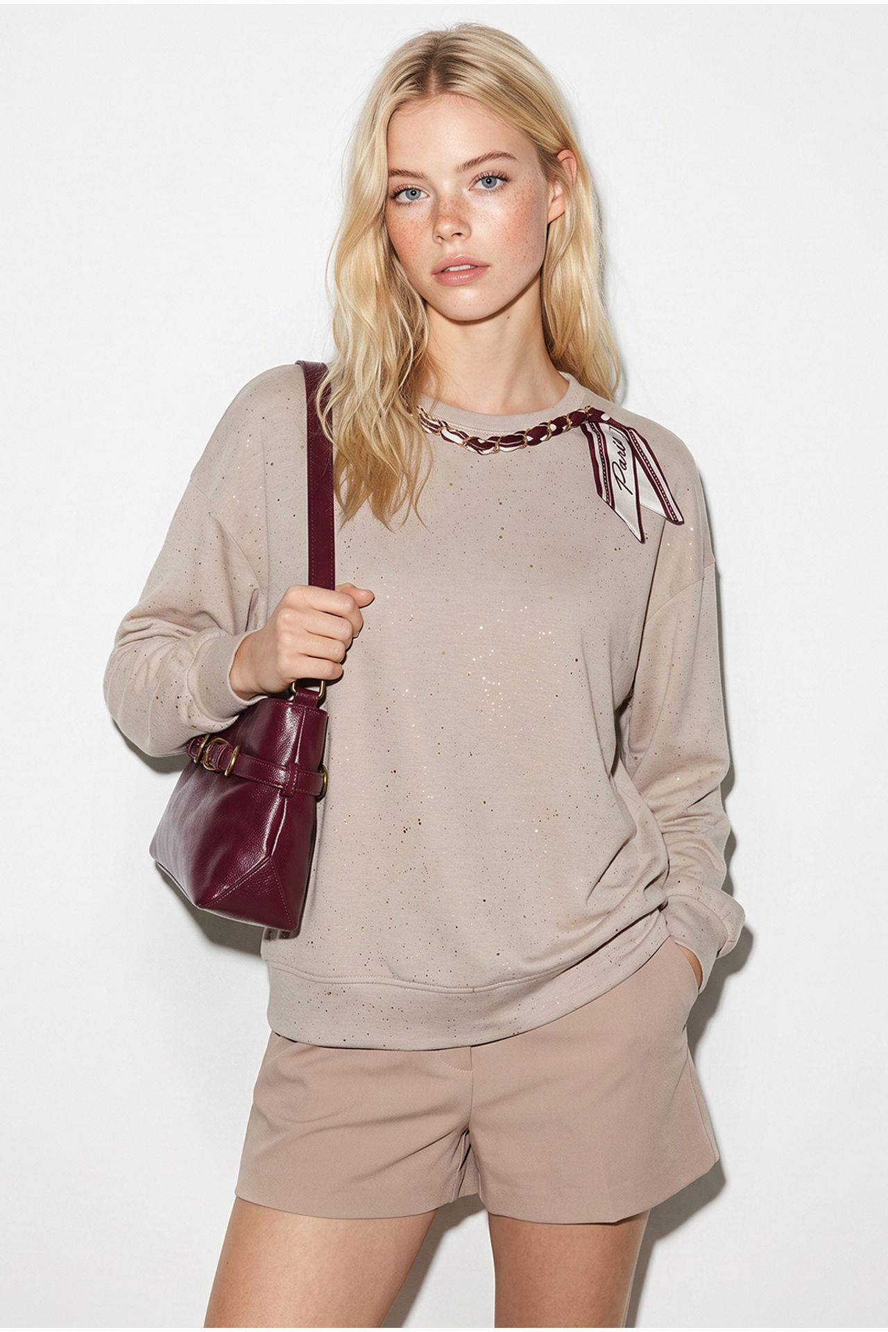 LUCCI Women's Sweatshirt 1