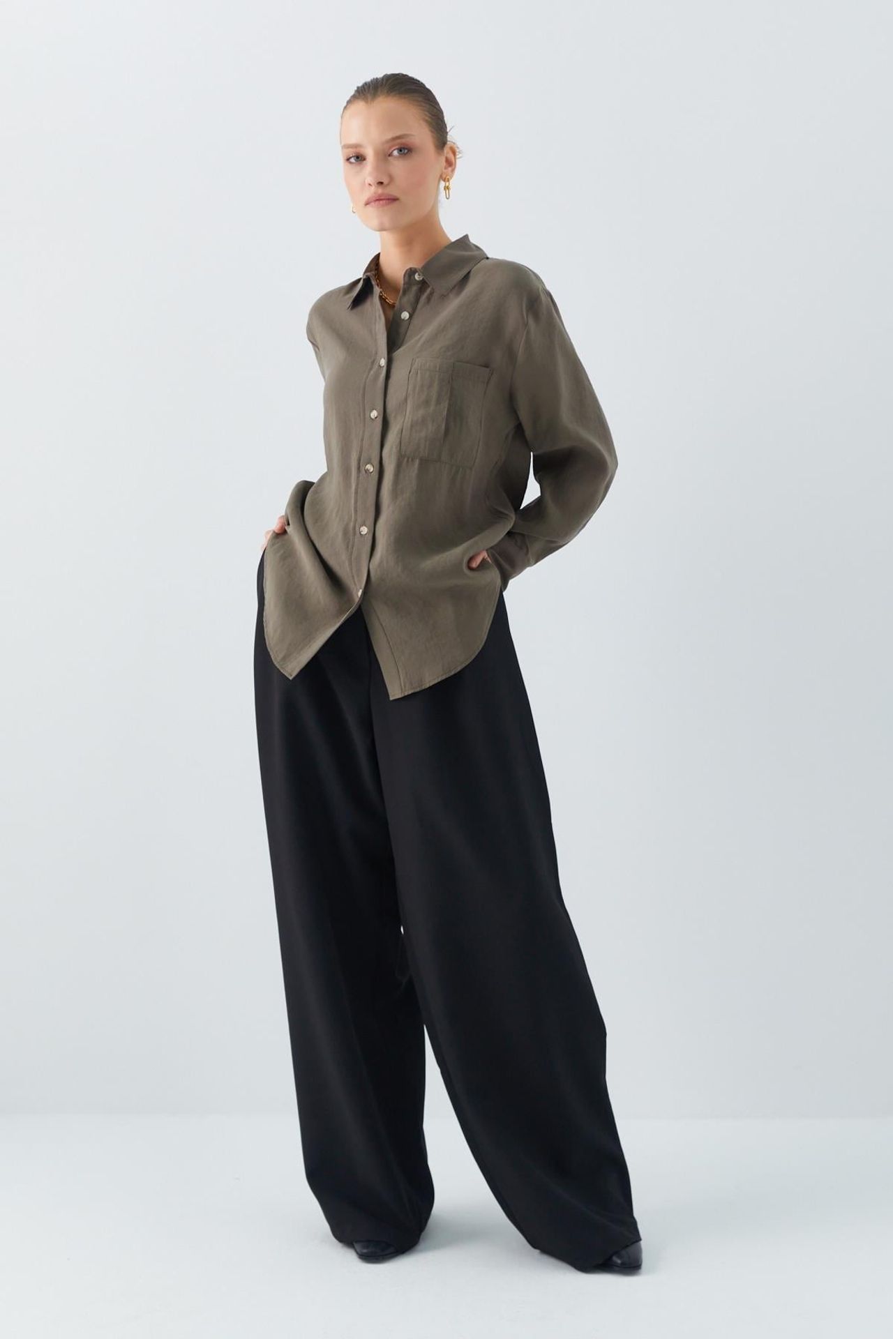 Mixray Relaxed Fit Shirt with Pocket 2
