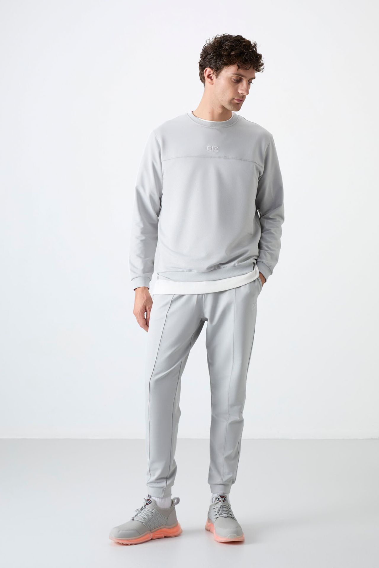 TOMMY Men's Fleece Sweatshirt And Pants Set 4