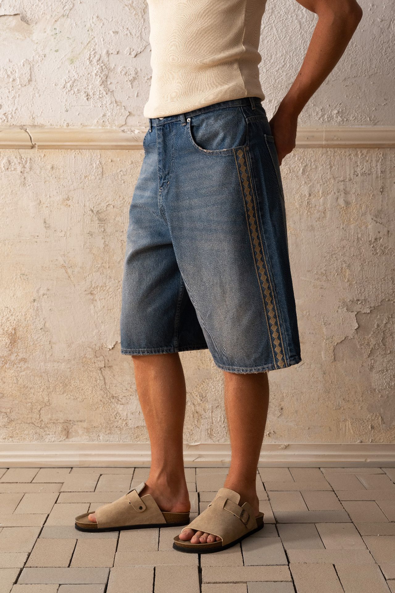 GIESTO Men's Striped Embroidered Denim Shorts 4